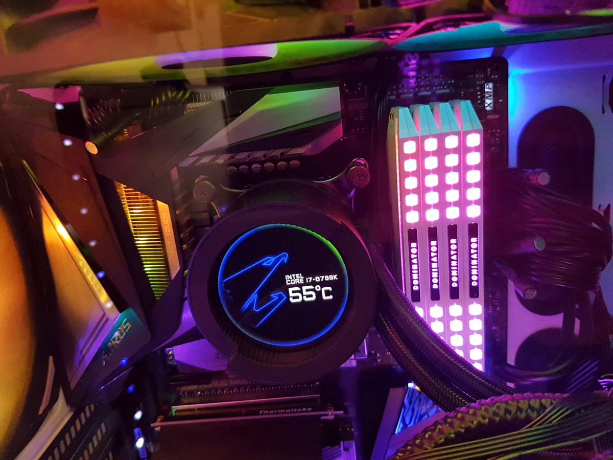 Enfenyx's tweet image. Ahhh my new Aorus Z390 Master motherboard, my PC is reborn with perks and all USB ports work again plus more, We are finally back to normal. #PCGamer #pcenthusiast #gamingpc #aorus #gamedev #gamedevelopment