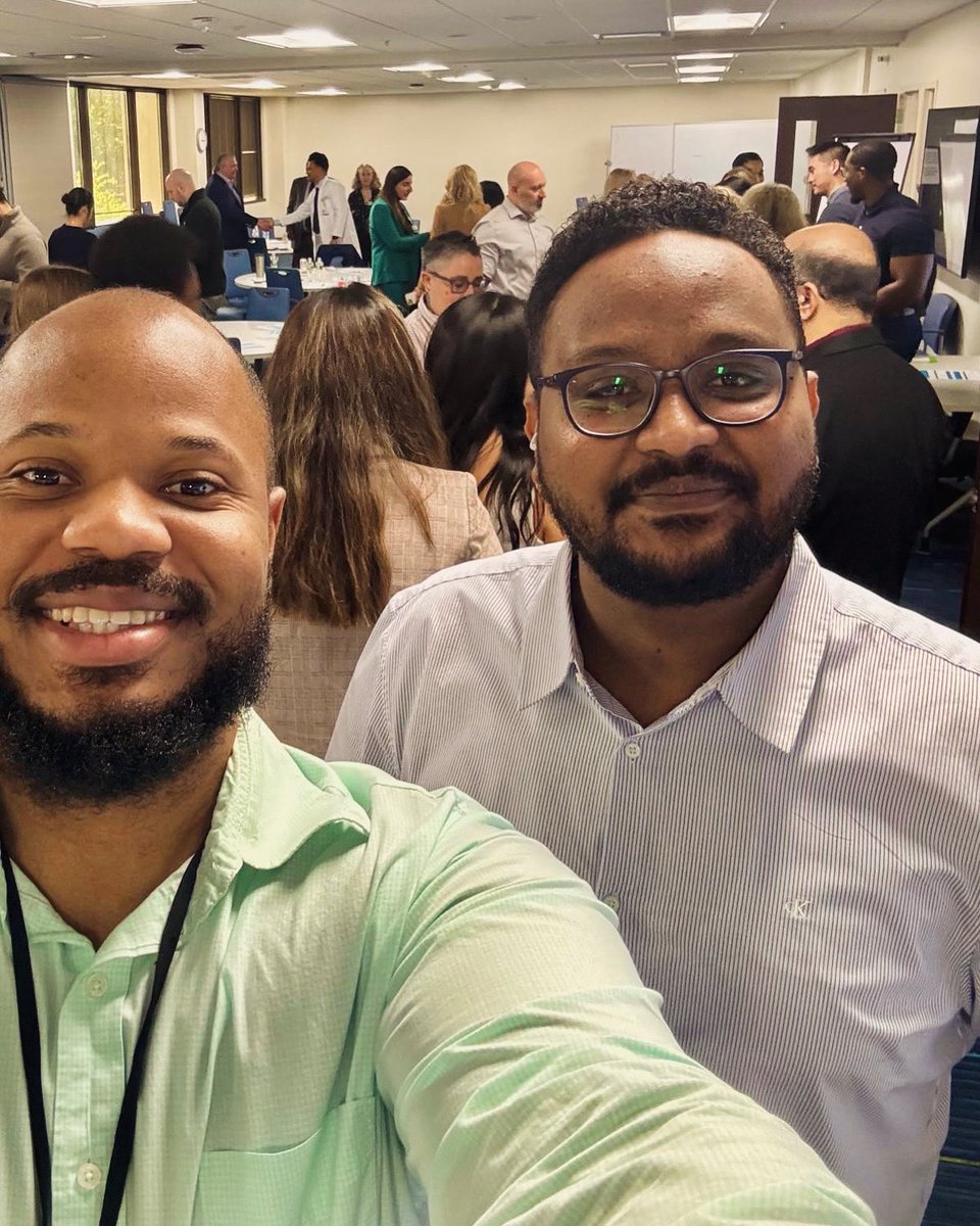 Ross (PGY4) and Mohanad (PGY2) are representing the program at the annual HMH Chief Resident Retreat. The retreat offers a number of key topics for any rising chief's tool box. It is also an opportunity for outgoing chiefs to share their experiences. 🧰 🛠️ #MedEd #ChiefResident