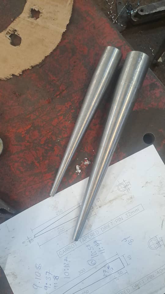 FormandForgeEng's tweet photo. Excited to share some samples of drift pins freshly fabricated in our factory! A 32mm and 40mm Carrot tapered drift pin. 
Each pin crafted with precision and quality, ready to tackle any task at hand. Proud of our team's dedication to excellence in every detail. #steelfabrication https://t.co/detZAR5tIG