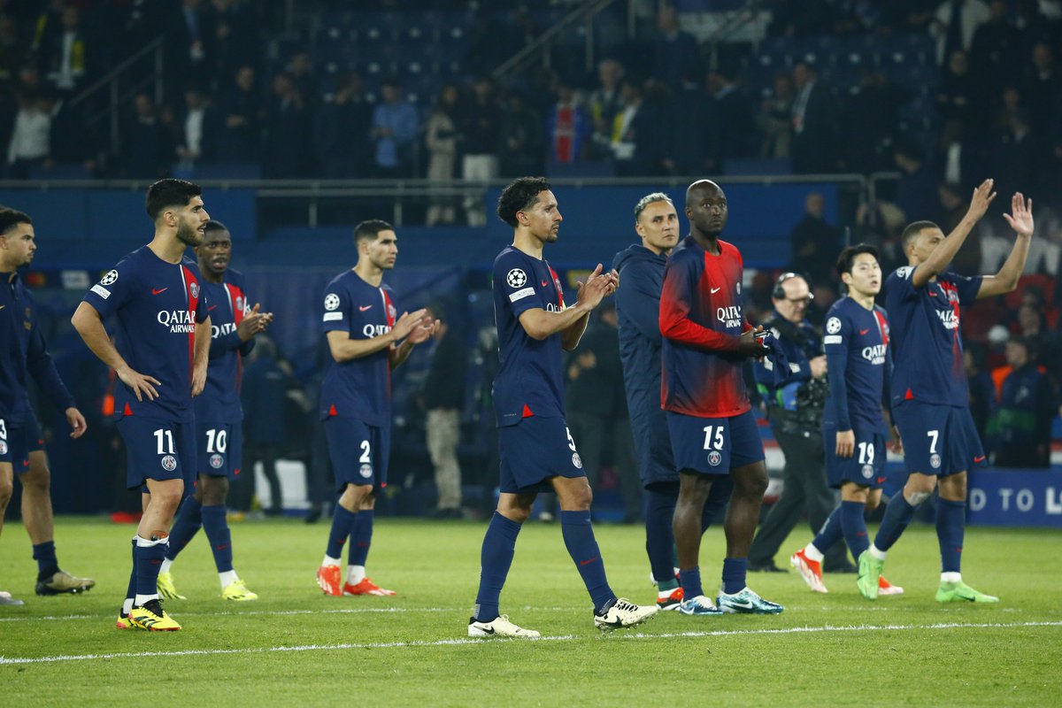 Merci à nos supporters pour leur extraordinaire soutien, au Parc comme en déplacement. ❤️💙