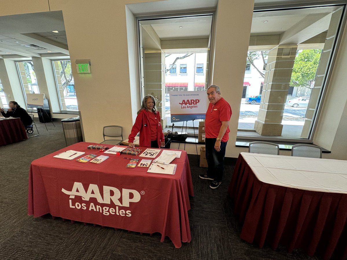 LuisAdvocates's tweet photo. That’s a wrap on @metrolosangeles 8th annual #OlderAdult Transportation Expo! @BethBroderick shared why she rides Metro and why she thinks all Angeleno’s should ride too. And our @AARPCA volunteer & staff team interacted with hundreds of members & transit riders #AgeFriendlyLA https://t.co/jYr5VwaiVm