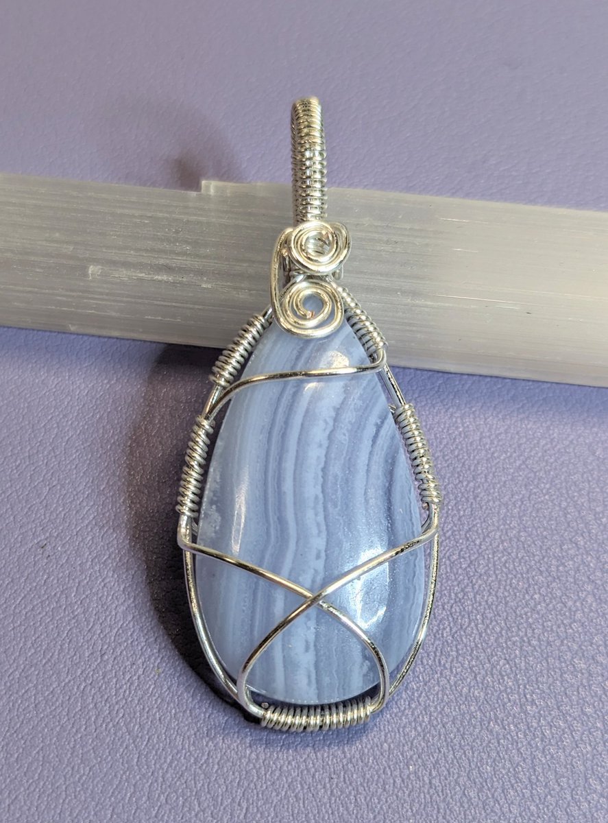 New #bluelaceagate pendant 🩵 #crystalhealing #crystaljewellery