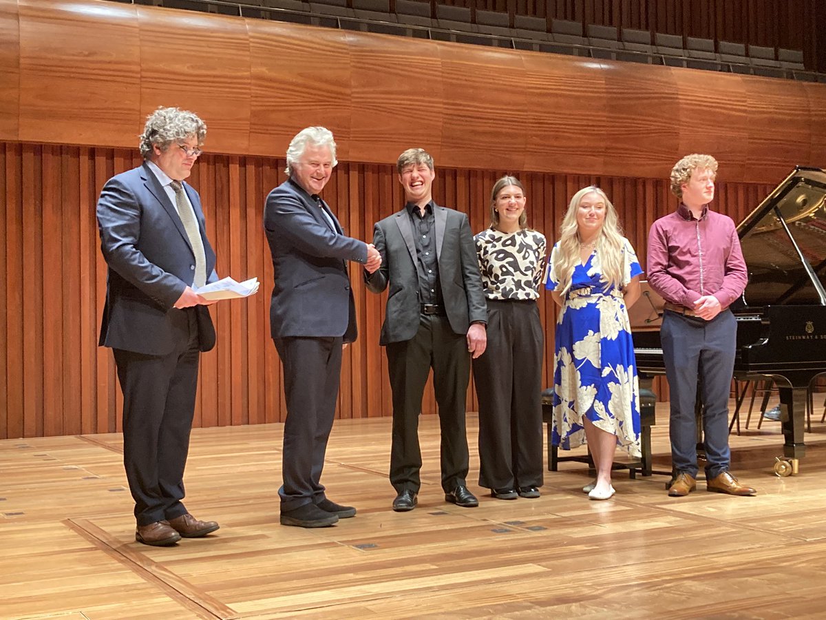 Congratulations to Henry Ward, the winner of the Armourer’s and Brasiers Brass Prize at the @guildhallschool of Music and Drama. Henry’s three pieces by Rossetti, Bissill & Strauss caught the eye of the adjudicator Lee Tsarmaklis & the audience @ArmourerBrasier @leetsarmaklis
