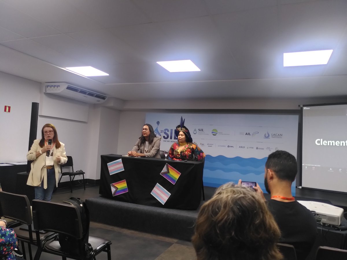 Gender session at <a href="/SILcongress/">SILcongress</a> <a href="/GenderAil/">Gender and Science AIL group - Leaving X</a>