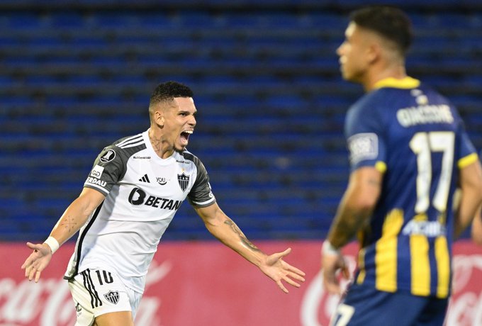 GNA_GyyXsAII1DZ?format=jpg&name=small