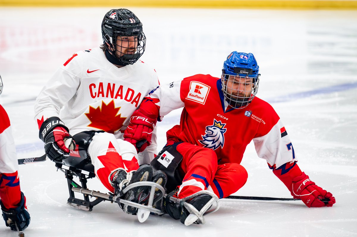 AFTER 2 | McGregor, Dunn and Hickey give 🇨🇦 a 4-1 lead over 🇨🇿 with 30 minutes finished. APRÈS 30 MIN | McGregor, Dunn et Hickey procurent au 🇨🇦 une avance de 4-1 sur la 🇨🇿. 📊 hc.hockey/WPHCStats050724 📊 hc.hockey/CMPHStats050724 #Calgary2024