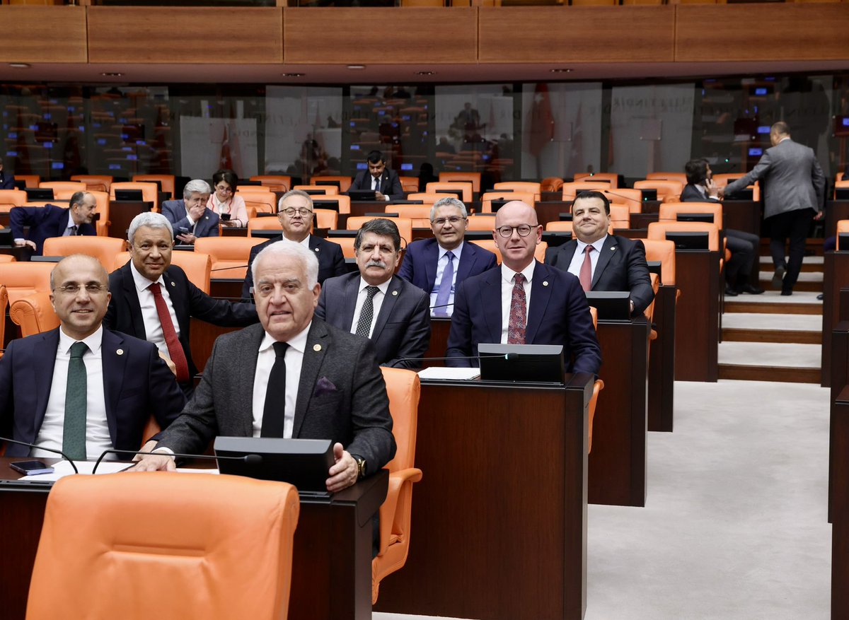 📌 Gazi Meclisimizde bugünkü Genel Kurul çalışmalarımızı tamamladık. Yarın kaldığımız yerden çalışmalarımıza devam ederek tüm vatandaşlarımızın hakkını aramaya devam edeceğiz. Tüm hemşehrilerimize selamlarımızı iletiyoruz.