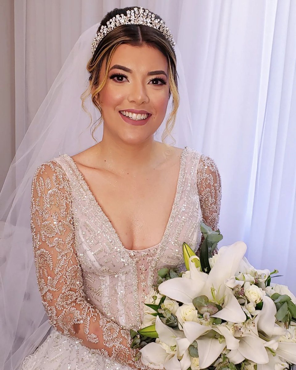 Save this for your glam bridal inspiration and be sure to share with a #bridetobe. Our beautiful bride is wearing our custom Forever gown. 🌟😊

#wedding #bridetobe #bridal #weddinggown