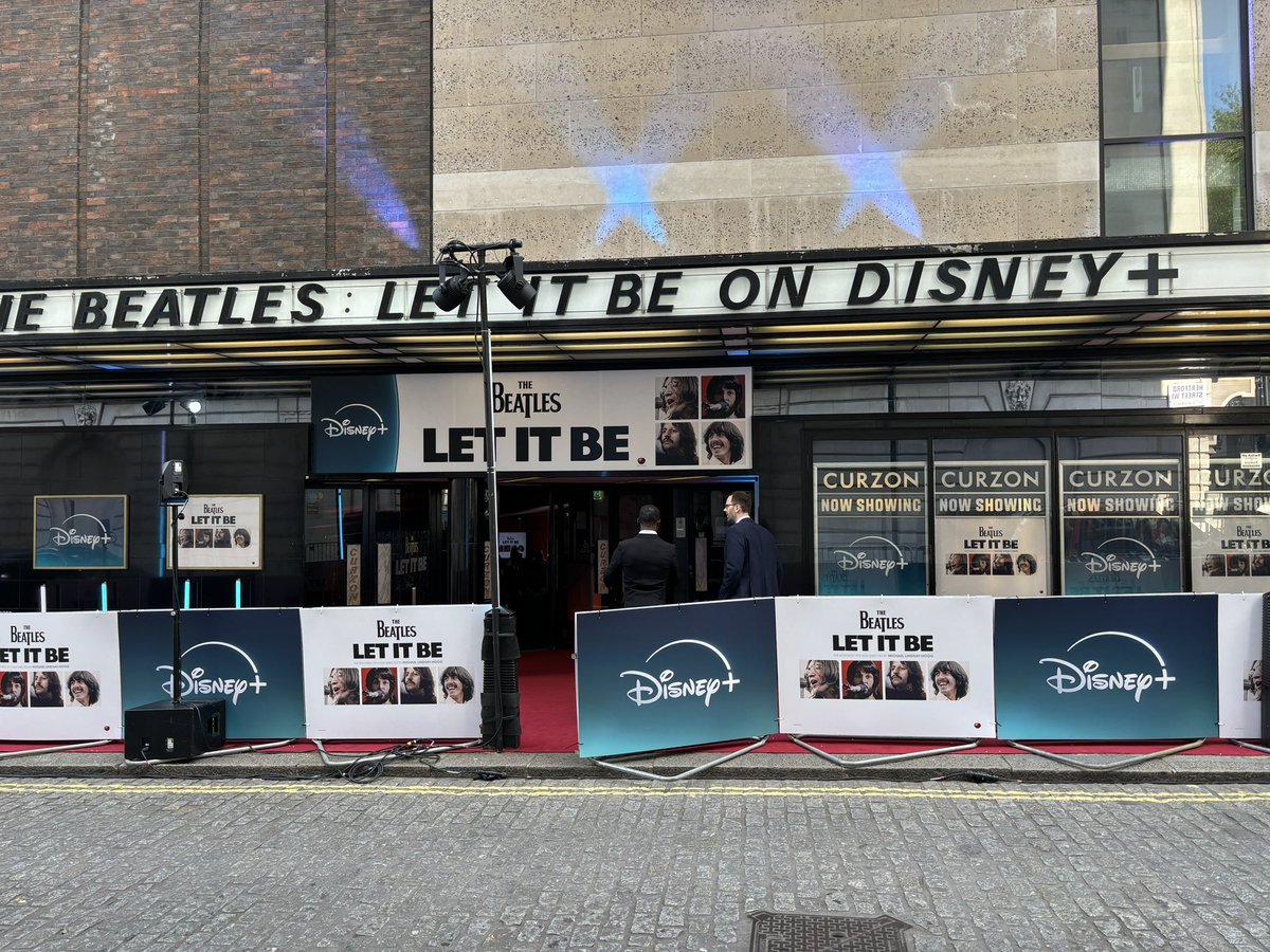 It was an amazing pleasure to see the restored Let It Be on the big screen tonight, and to talk about the Get Back book and 69 Beatles onstage with @edibow & the film's producer Jonathan Clyde afterwards. Michael Lindsay Hogg's movie (easily) passed the audition