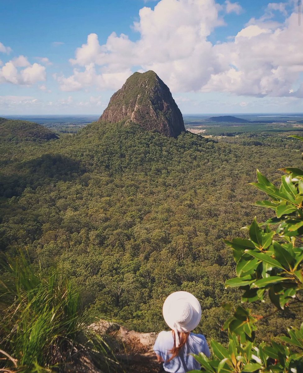 Glass House Beauty - Beautiful day for a hike 
•
📸 @a_bit_of_adventure 
•
#hike #beautifulday #climb #getoutside #hiking #lifestyle #bushwalking #nature #australia #seeaustralia #sunshinecoast #glasshousemountains #qld