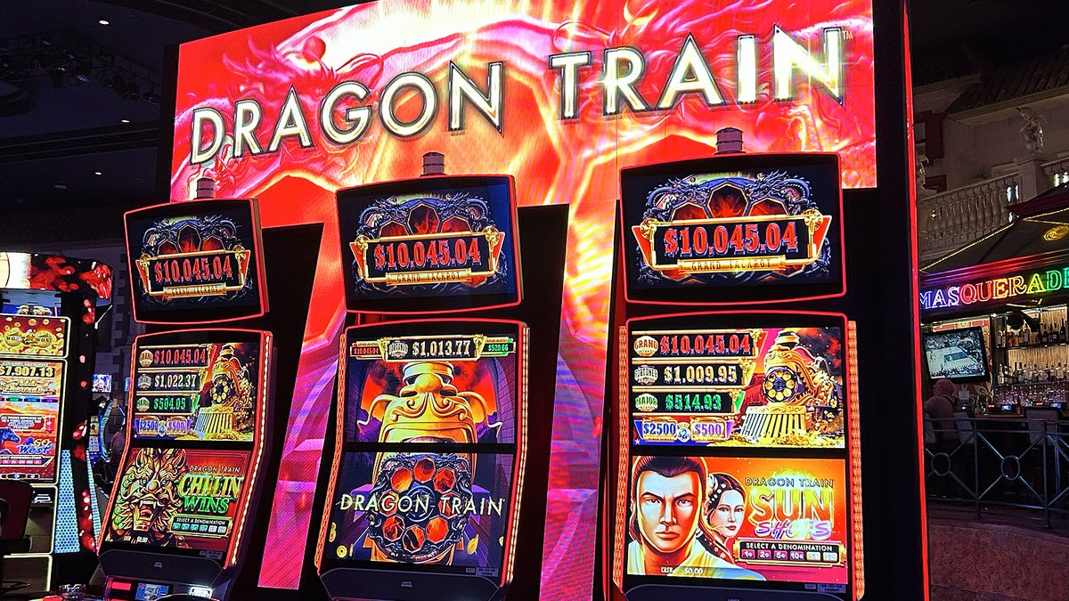 Along with hundreds of other new games, Rio players have been loving taking the Dragon Train. This hot new game is located just outside the WOW Theatre.