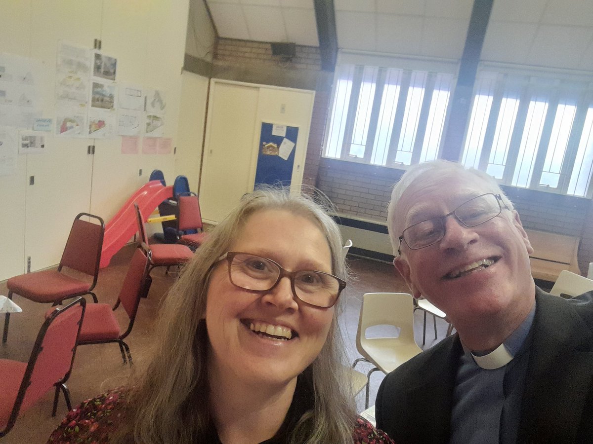 At Hallwood this evening to induct Karen Gardiner, arriving as the new incumbent. The latest recruit to the growing band of Runcorn Revs!