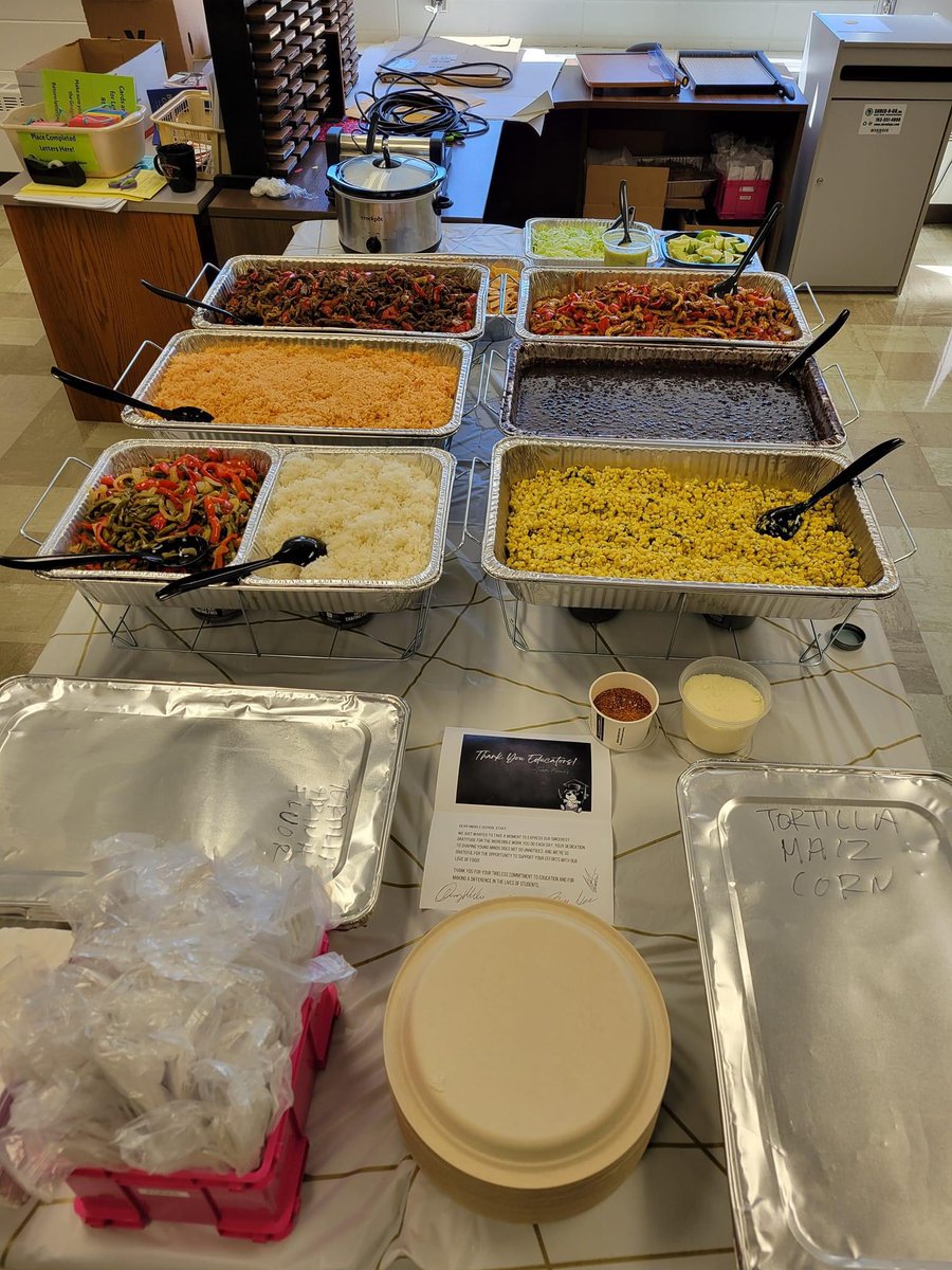 Thanks to Bravi's for the wonderful staff appreciation lunch on Friday! Bravi's team are outstandingly amazing!! The food was delicious! The West staff smiles were nonstop! Thank you, Bravi's!!!