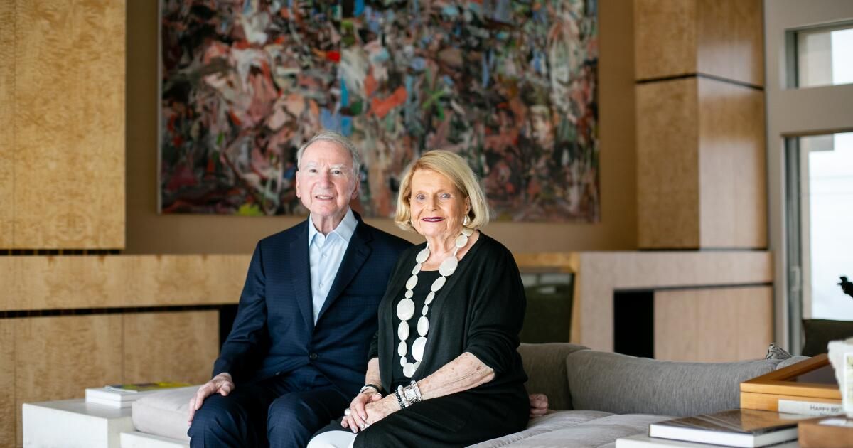 Sad to share the news of Joan Jacobs z”l has passed away. Joan z”l and her husband, Dr. Irwin Jacobs, are extraordinarily generous philanthropists who have embodied #tikkunolam, in #SanDiego, #Israel & beyond. Read about Joan’s #legacy in @SDUT obituary: buff.ly/3WAHLFh