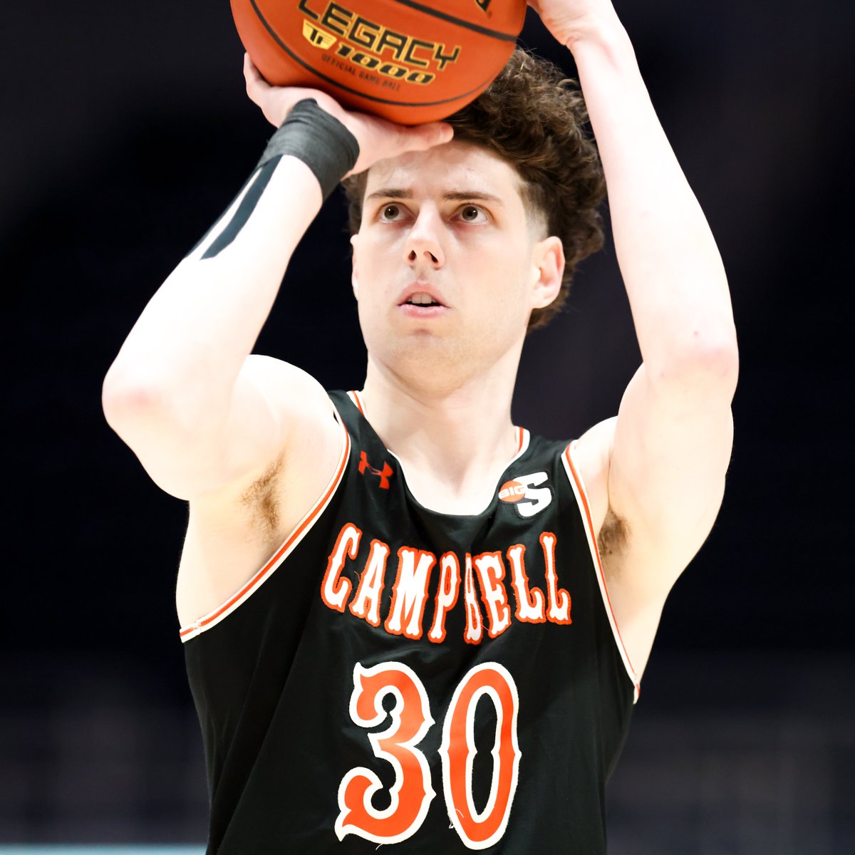 NEWS: Campbell transfer Anthony Dell'Orso, one of the best available wings in the portal, has committed to Arizona, he told ESPN. The 6'6 sophomore Australian averaged 20.2 points, shooting 39% for 3 this season. Testing the NBA Draft waters and will continue to gather feedback.