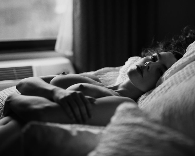 Post your favorite b&amp;w shot below! 🥰⬇️  Here&rsquo;s one I love 🖤 https://t.co/ADCJn9vgUR