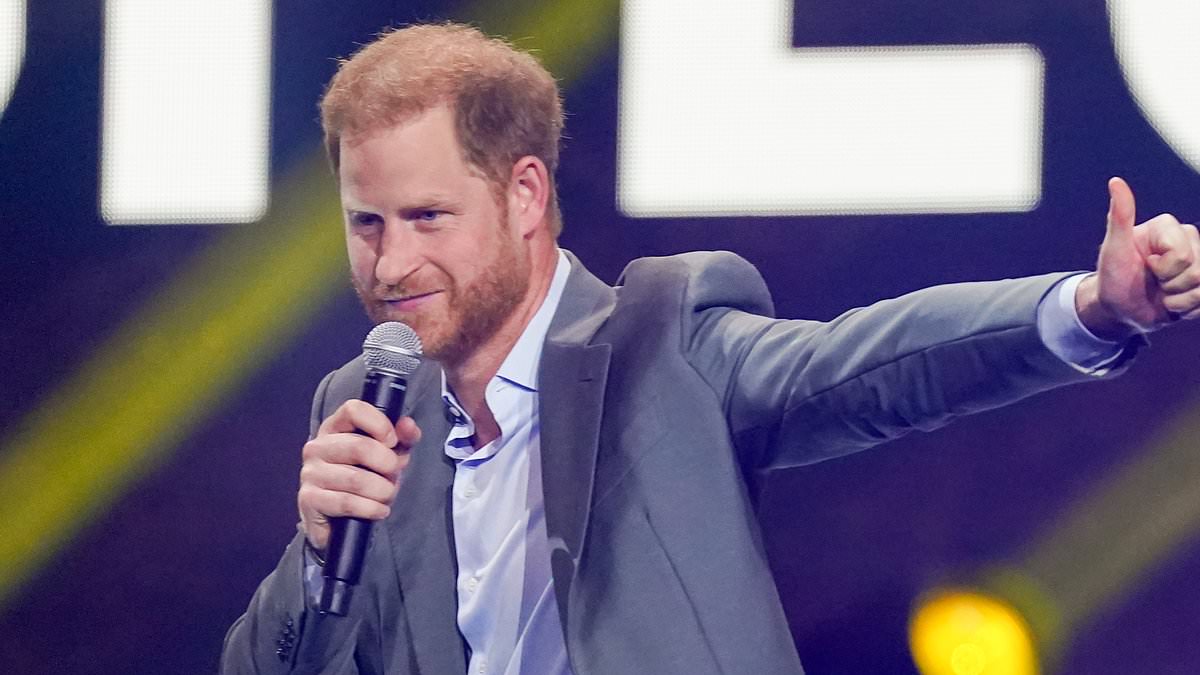 EDEN CONFIDENTIAL: US officials sink Prince Harry's 'vague' plan to trademark Sentebale charity trib.al/WHDW6gs