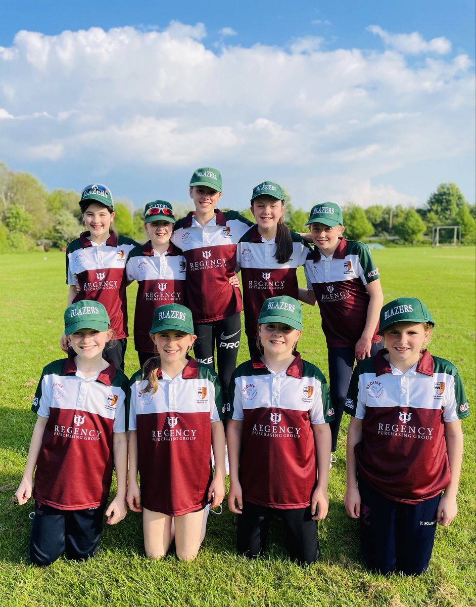 grifter100's tweet image. Cracking start for our Under 11 Blazers girls this evening with a fine victory over Golden Hill - great to get back out on the turf with this awesome bunch…