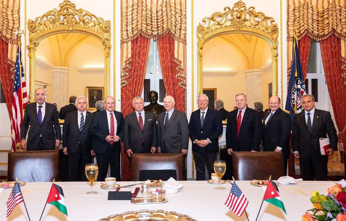 It is always an honor to host King Abdullah in the Capitol. #Jordan remains a vital U.S. partner in a tough neighborhood. foreign.senate.gov/press/rep/rele…