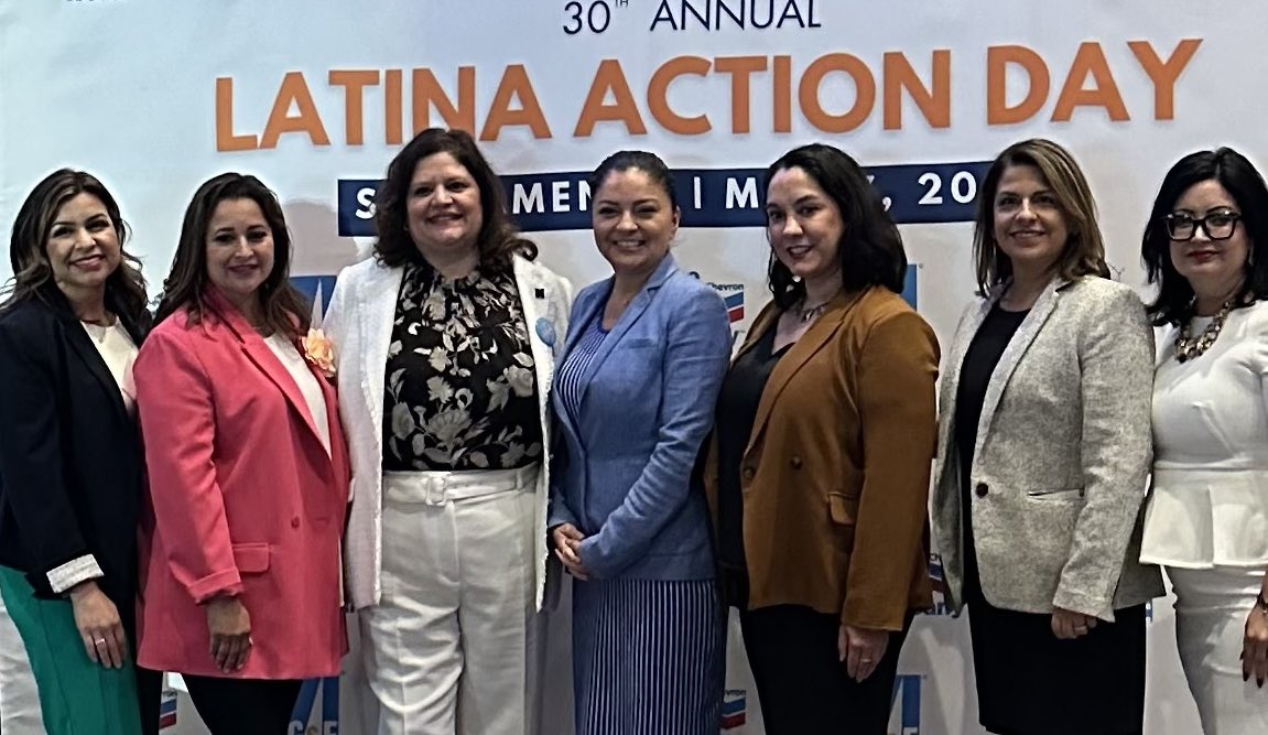I was happy to join @HOPELatinas to launch a day full of resources & advocacy training to empower community voices. I shared updates on the state’s early action to shrink the budget shortfall & work to close equity gaps in education & healthcare such as via SB1131 & SB1016! 🏥🩵
