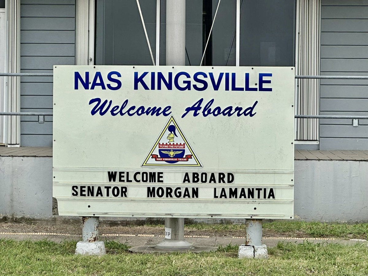 Visiting NAS Kingsville today and see firsthand the incredible work being done to train our nation's aviators. Thank you for the warm welcome! 🛩️ #SD27