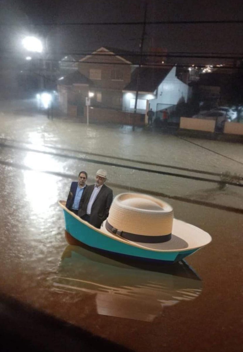 El meme del día #ComodoroRivadavia #inundados #gobiernoK #inutiles