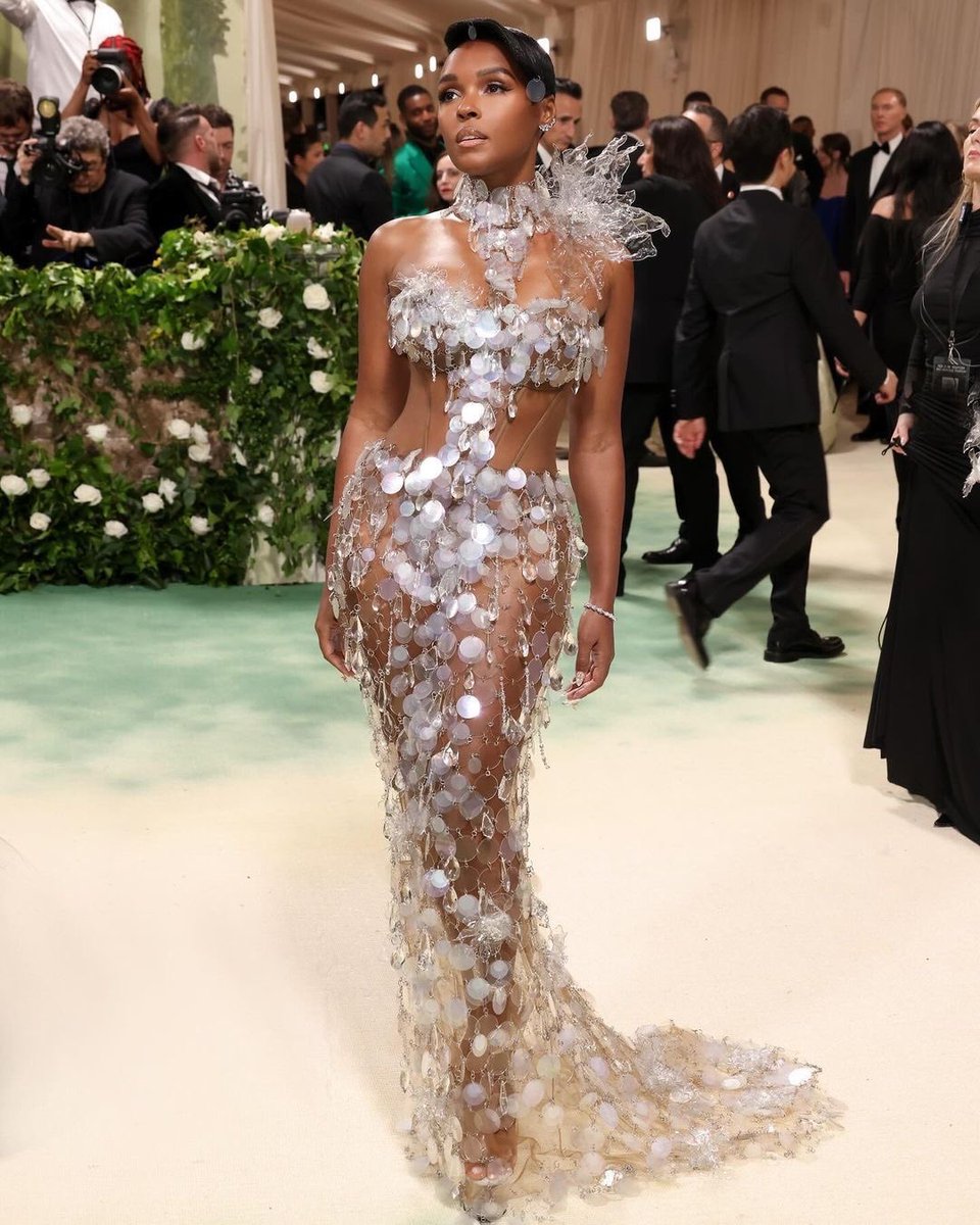 JanelleMonae's tweet photo. https://t.co/NwUKL3eHs1