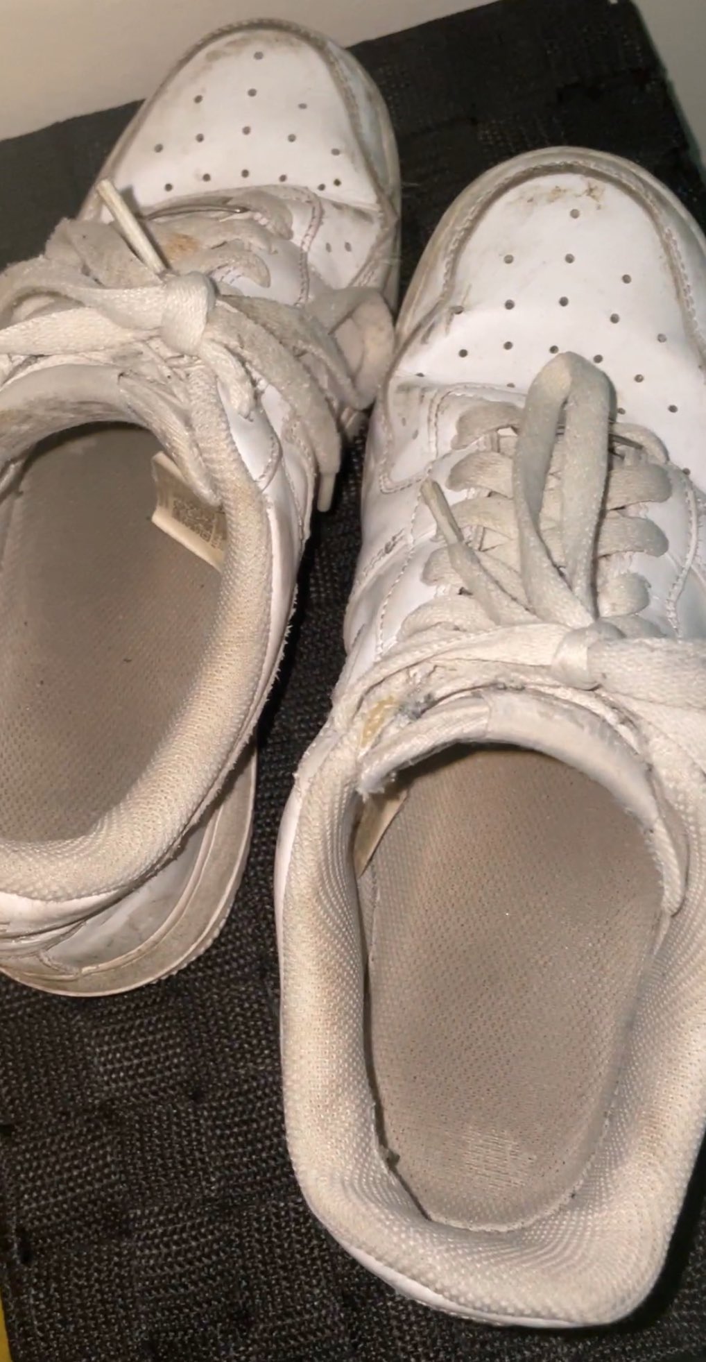 靴ぶっかけ ま (@en182663) / X