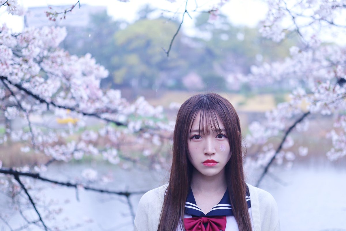 cherry blossom storm🌸🌀

Model:#白川ゆな さん
@peachu_yuna 
#ポートレート 
#鶴舞公園 
#桜ポトレ 
#制服 
#リク撮 

おはようございます。