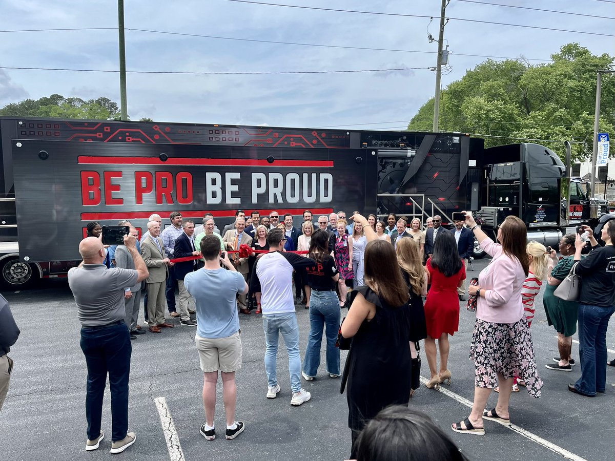 Magnum Contracting tweet media