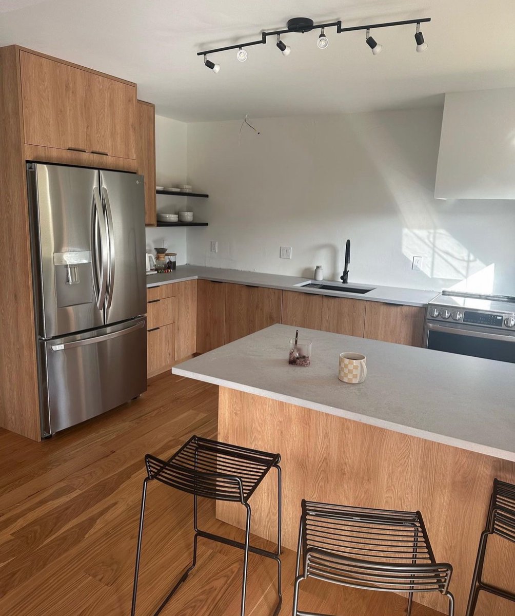 Every project is a story. 

Here’s an El Sobrante CA kitchen remodel in 3 acts. 

The fronts are @semihandmade  Tahoe textured woodgrain on IKEA cabinets.