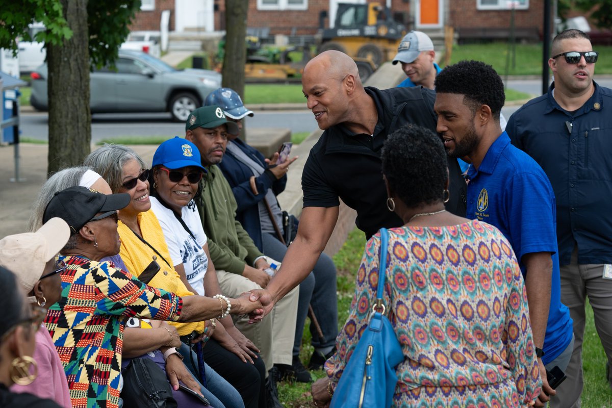 MayorBMScott's tweet photo. Today @GovWesMoore and I walked Northeast Baltimore to talk with residents about the work we’ve done to drive a historic reduction in homicides in our city and the work we still have left to do.

I am deeply grateful for his partnership and that of all our community partners. https://t.co/jM75825b8L