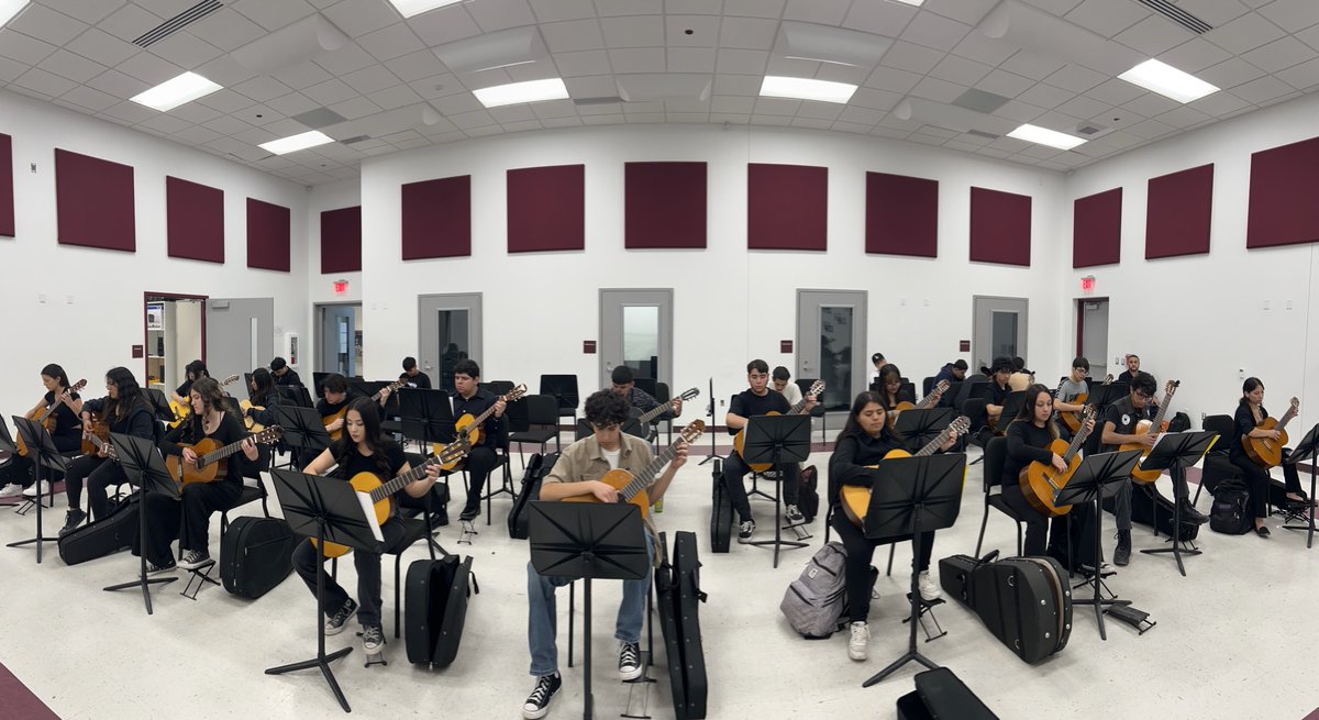 Congratulations to our Indian Guitar Program, who received Superior ratings at the SISD Guitar Concert and Sight Reading Evaluation 🏹 #BOWUP