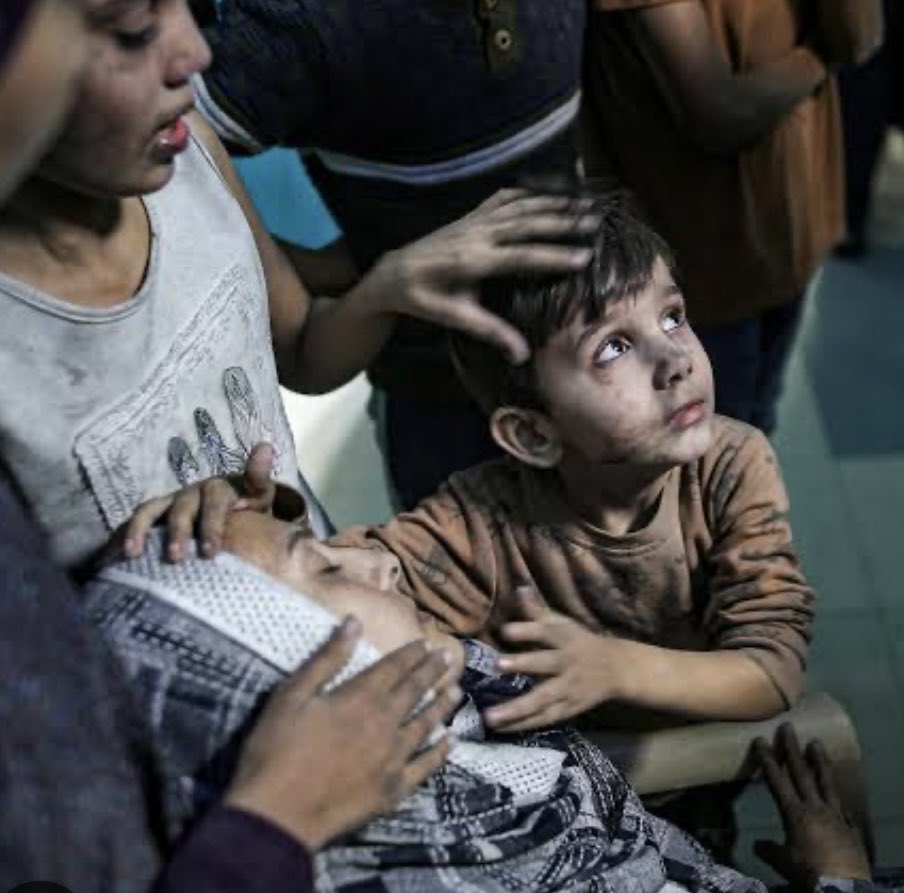 Boykot et, dua et, twit at paylaşım yap Yeter ki susma birşeyler yap. 🇵🇸🇵🇸🇵🇸
#getoutofrafah