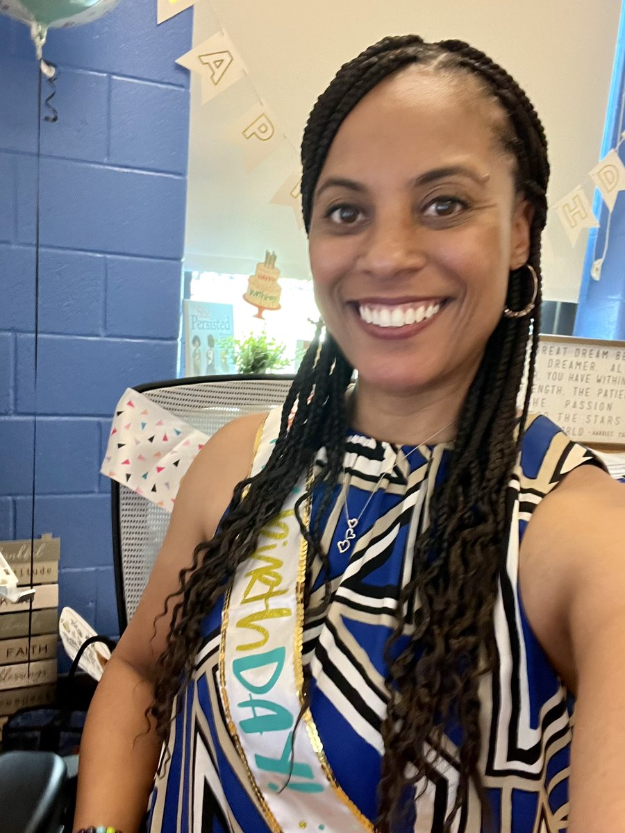 BurntMillsAP's tweet photo. My heart is so full from ALL of the love that was poured into my birthday today! From students singing, giving hugs and bringing cards throughout the day to so many of our amazing Tubman staff reaching out and showering me with love. I am so thankful. 💙🧡@HarrietTubmanES https://t.co/tWH9VKep0d