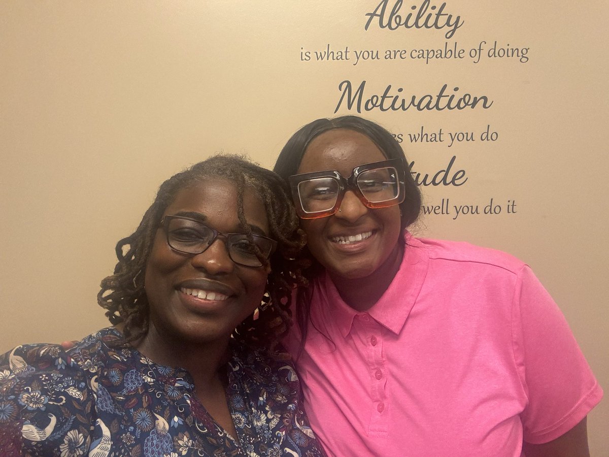 Visited Ms. Simmons w/ team @JPRyonES to observe learning. An eager early career teacher and fellow @BowieState Educator! Loved that she found me, ASKED for feedback, and gave up her lunch to engage in coaching. 

Coach your folks; you’ll see things change! #CoachingMatters