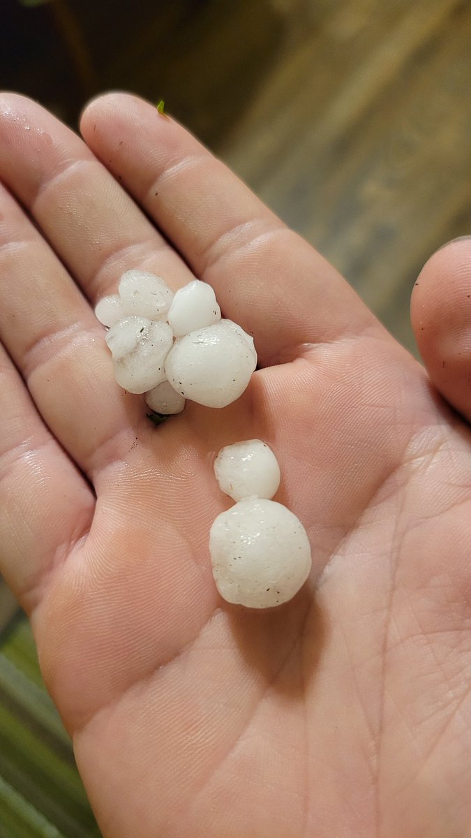 <a href="/Joe_Winters/">Joe_Winters</a> from the storm today. Around 5pm. Delaware County, Greeley-Edgewood area.