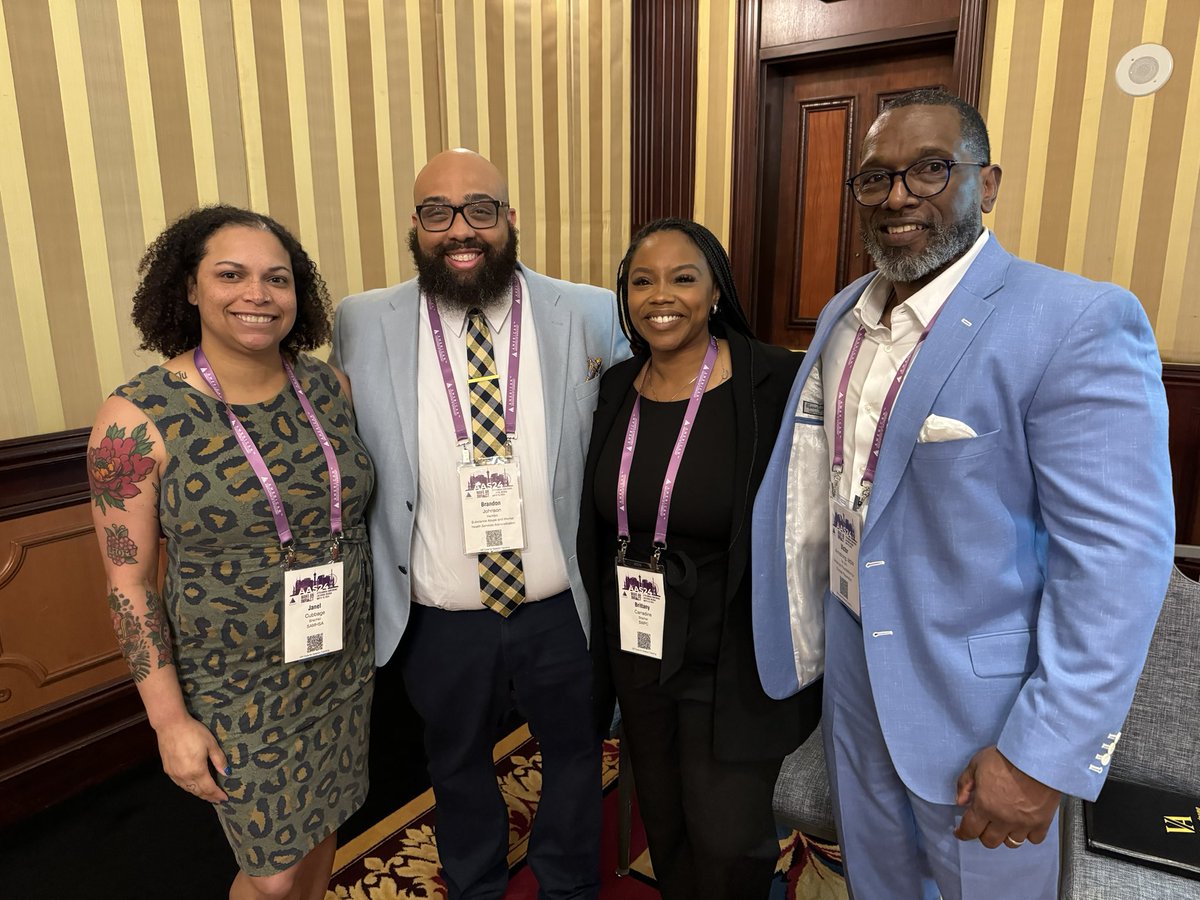 It was an honor to present at @AASuicidology annual conference alongside my colleagues @BranJJohnson1 @JanelCubbage and Brittany Carradine on Embedding Equity into the National Strategy for Suicide Prevention. #StopSuicide @afspnational @samhsagov @SPRCtweets @Action_Alliance…