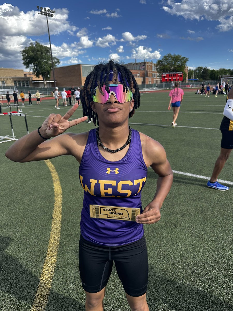 BW_Track_Field's tweet photo. 🔥🔥🔥Let’s Gooooo!!!!! She’s heading to state in the 100m dash!! 4th place for @AWill_25 https://t.co/QrP8ompHP6