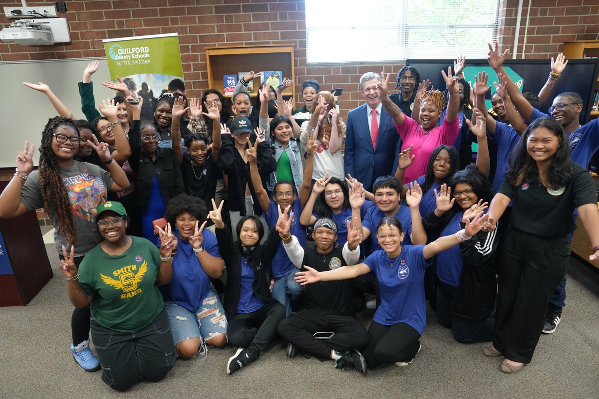 Super_GCS's tweet photo. Public education is the backbone of our society. We are building the next generation of leaders, skilled workers and entrepreneurs. I am grateful that @NC_Governor recognizes our amazing teachers and staff and engages with our students! #TeacherAppreciationDay https://t.co/9aqQ0nImgA