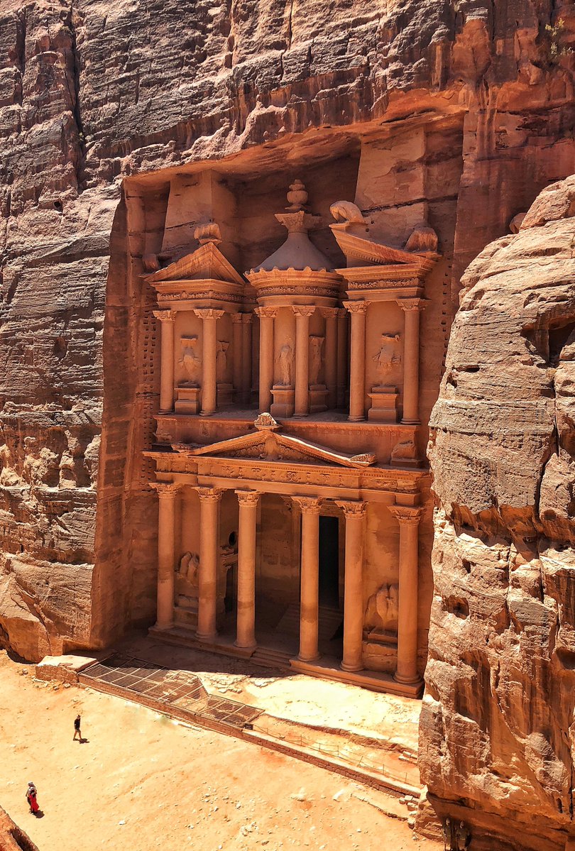 Petra, in Jordan, is one of the most famous places in the world. But what is it? How old is it? And who built it? The story begins with an ancient civilisation you've probably never heard of...