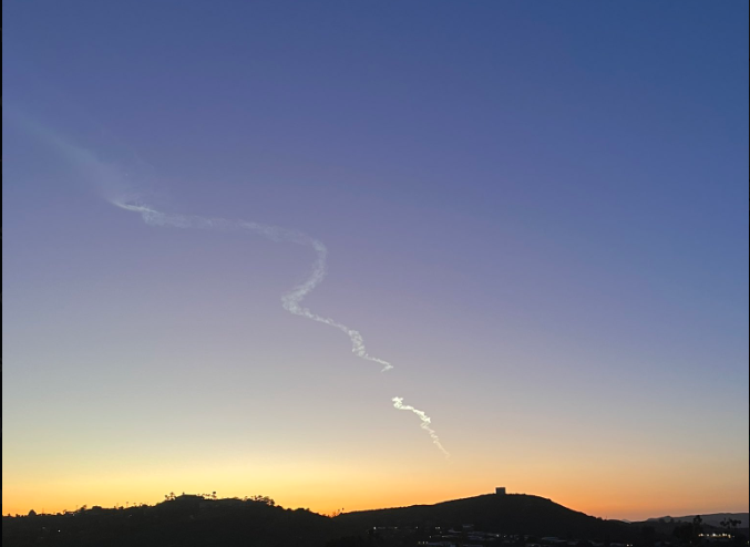 Dillonshrop06's tweet photo. Yet another #SpaceX #Starlink #Falcon9 is scheduled to lift off from #VandenbergSpaceForceBase tomorrow evening. If on time, this will be a visible #TwilightEffect launch, T-0 is 7:48pm Pacific time!
All weather looks like a go for tomorrow! https://t.co/Ap20WyBPjA