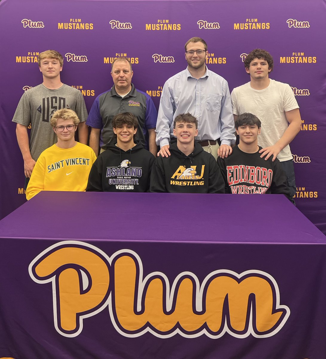 🤼 Sam Snyder makes his commitment official to study at 
<a href="/SVC_Bearcats/">SVC Bearcats</a> and compete on the Men's Wrestling Team! Congratulations Sam! ⭐️  <a href="/SVC_Wrestling/">Saint Vincent Wrestling</a>