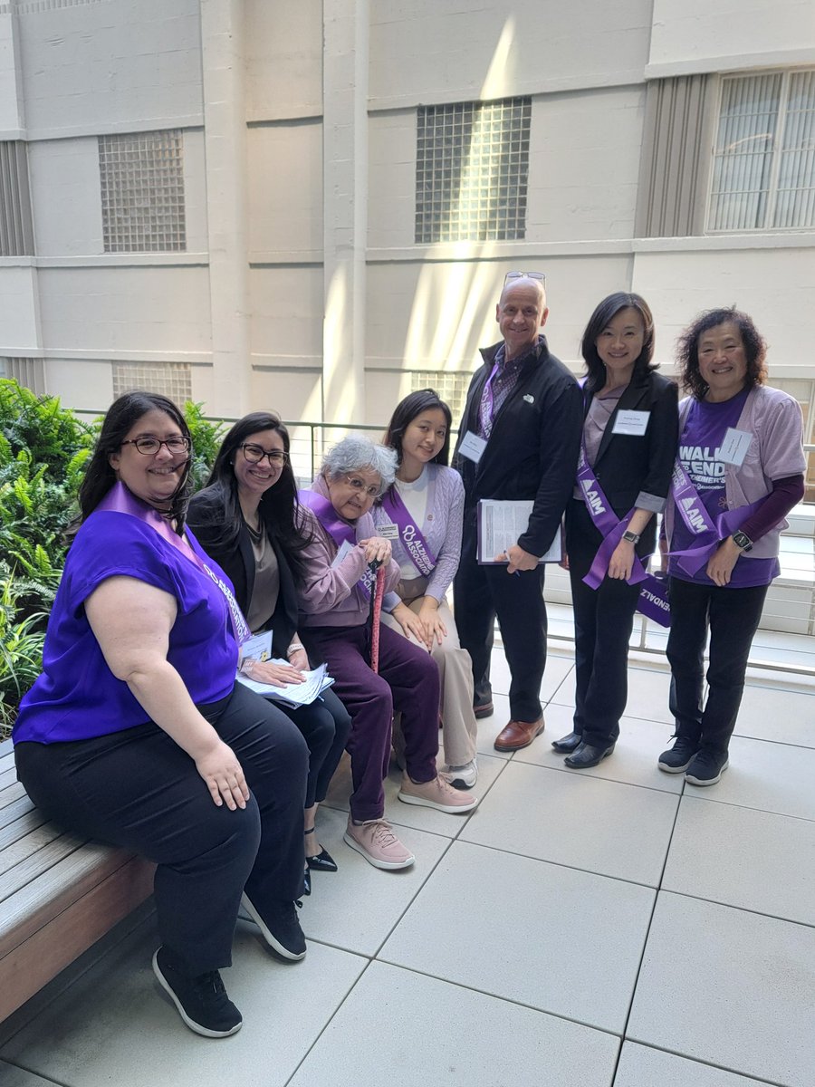 Thank you, Erika in @Ash_Kalra's office, for meeting with our group of @californiaalz advocates today! 
We hope, with Asm Kalra's support, that #CAleg will pass #SB639, #AB2680, #AB2689 to improve #Care4ALZ for Californians! Let's #ENDALZ! @AlzNorCalNorNev