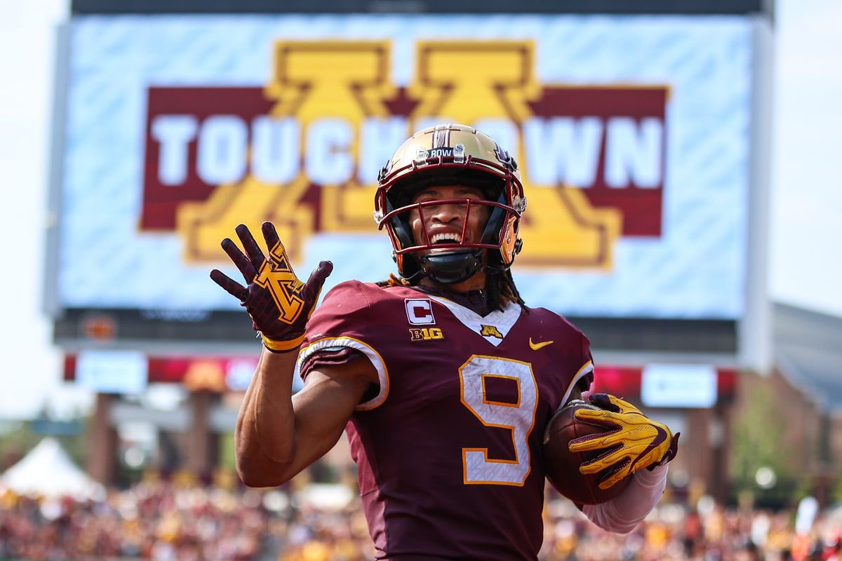 #AGTG Blessed to receive an offer from the University of Minnesota @CoachMGSimon @RecruitTate