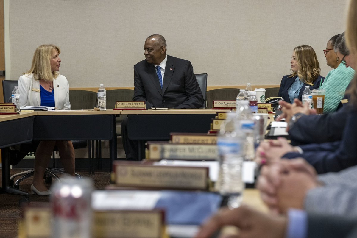 Great to host another meeting of the Defense Business Board at the Pentagon today. I provided an update to board members on our security challenges and opportunities and thanked them for their expertise to help improve DoD business practices, governance, and culture.