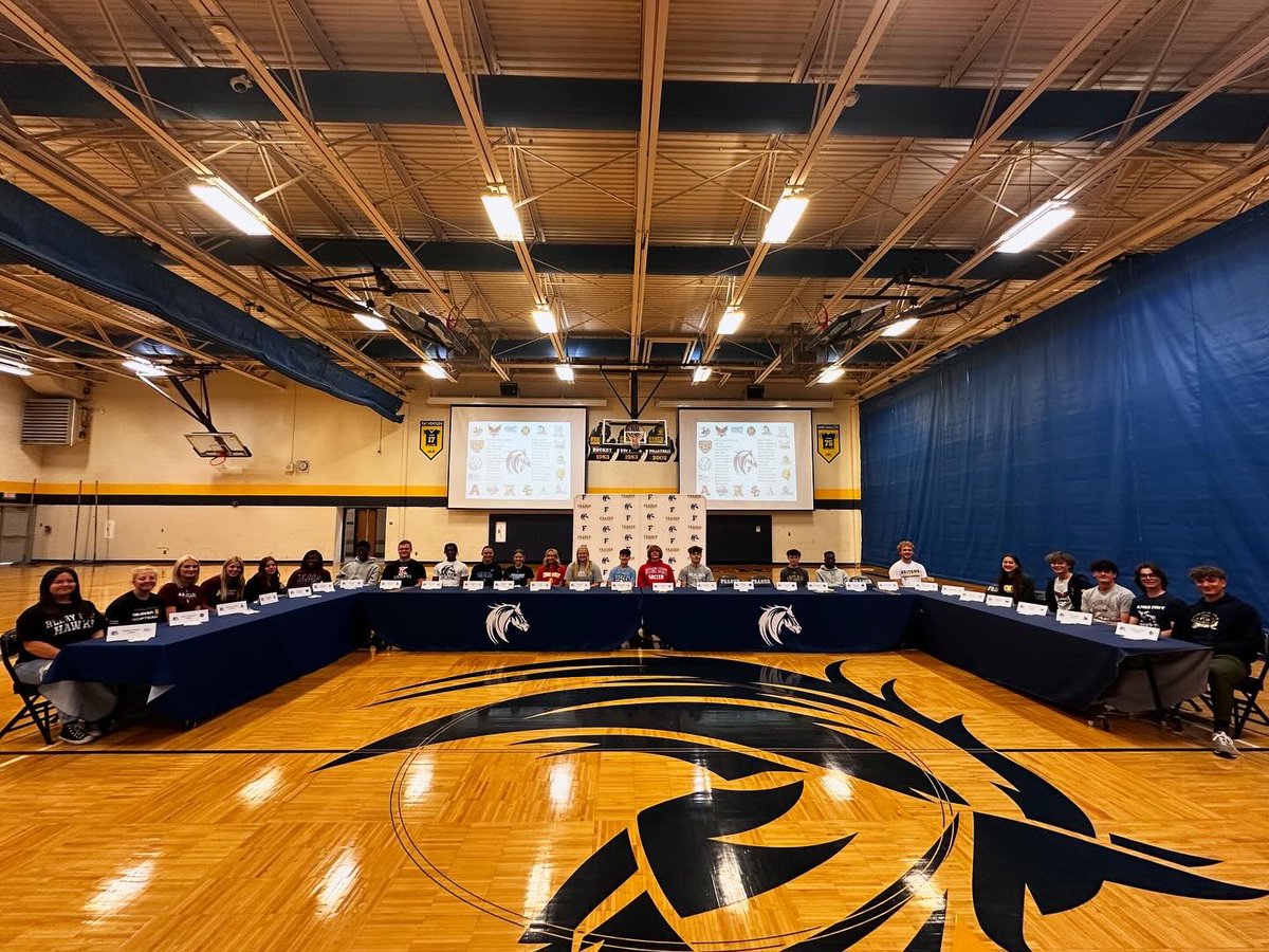 29 Ramblers continuing their Athletic and Academic careers at the next level. We wish you all the best of luck!🐴