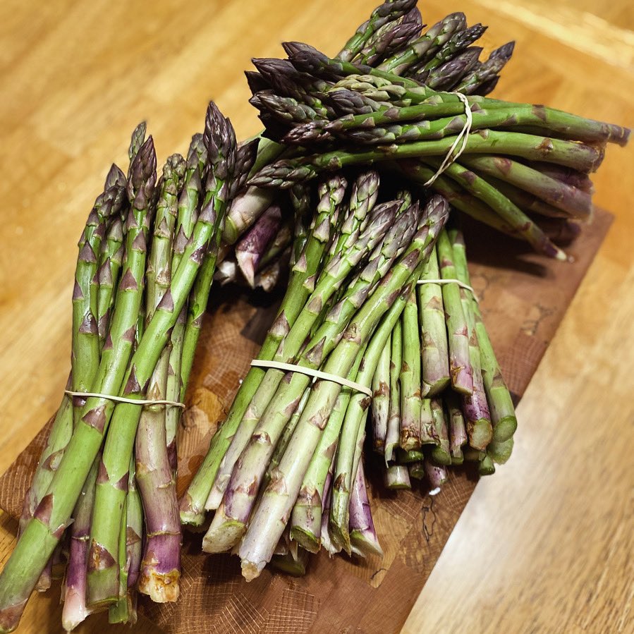 Now accepting asparagus orders. DM for details. 
#asparagus #superfood #homegrown #smallfarm #ontarioagriculture