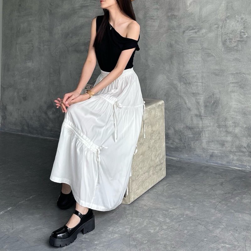 wineay's tweet image. nemu rok kokwet cantik banget 🥹🫵🏻