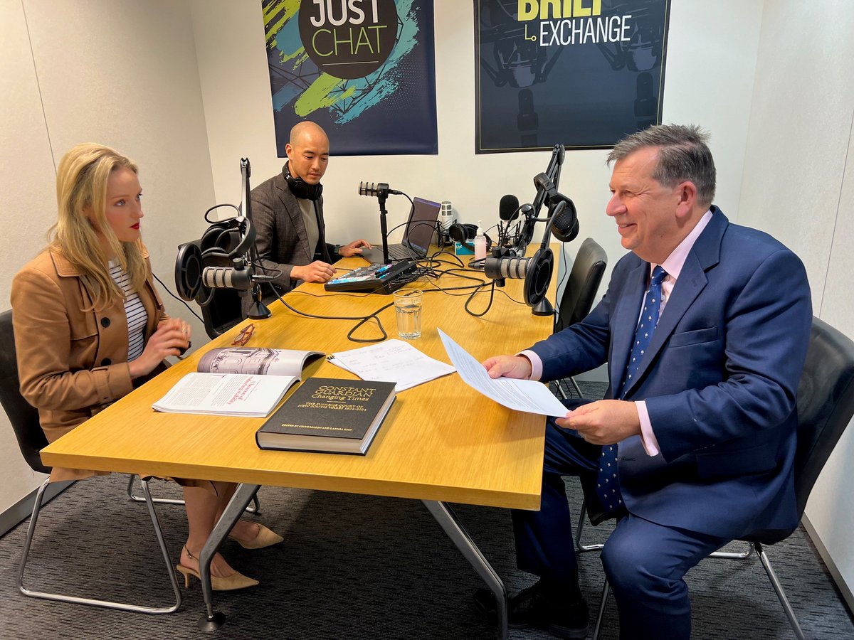.<a href="/LawSocietyNSW/">LawSocietyNSW</a> is grateful for NSW Chief Justice Hon Andrew Bell's enthusiasm to engage with the solicitors of #nswlaw
He sat down with @amydale_tweets to #JustChat about next week's <a href="/NSWSupCt/">NSW Supreme Court</a> bicentenary and #AI
The podcast drops this Friday in the usual places